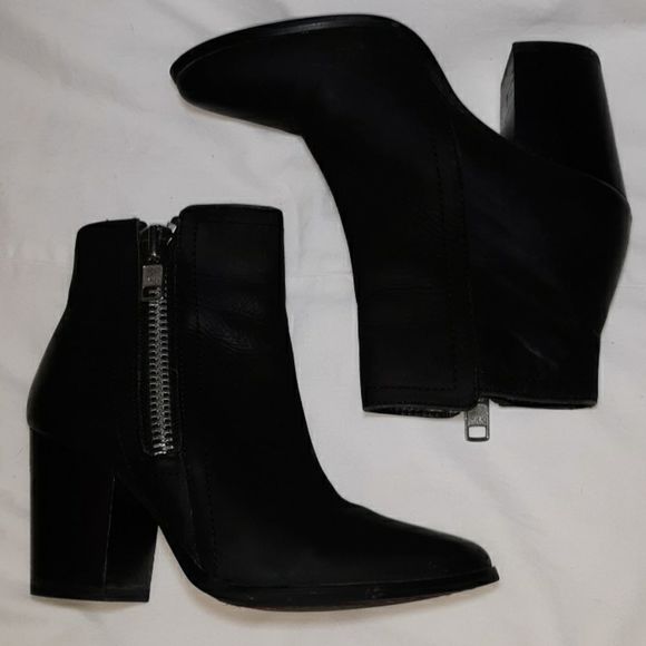 Shoemint Black Leather Moto Boot Silver Zipper 6 - Picture 3 of 7